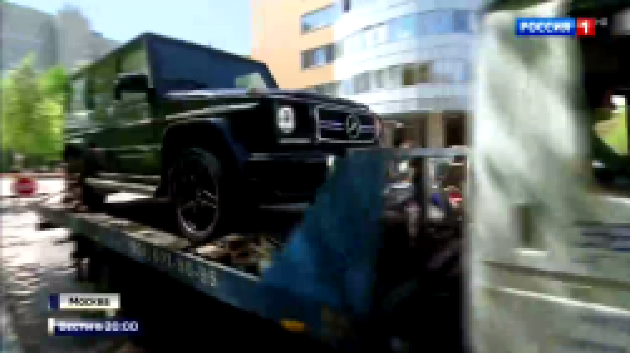 Подборка Кайф без прав: очередной лихач на Mercedes шокировал полицию