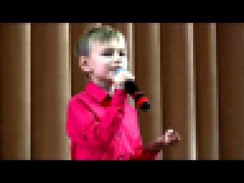 Подборка Маленький мальчик классно поет  лучшую песню про маму