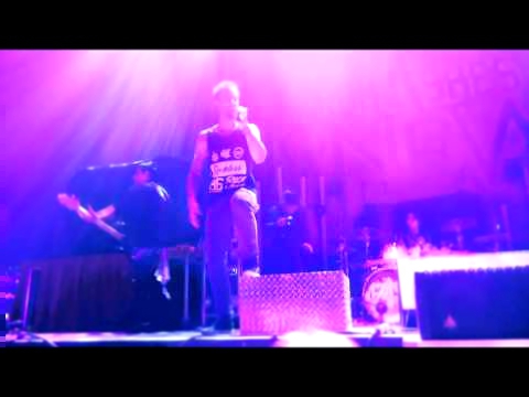 Подборка From Ashes To New - My Fight [Live] - 9.8.2015 - Verizon Wireless Center - Mankato, MN - FRONT ROW