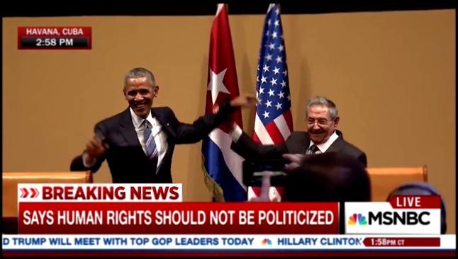 Подборка Обама попытался обнять Кастро во время визита на Кубу, но Кастро его остановил. Рауль, молодца!