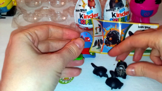 Подборка Ангри бердс Киндер игрушки распаковка Angry Birds Kinder  toys
