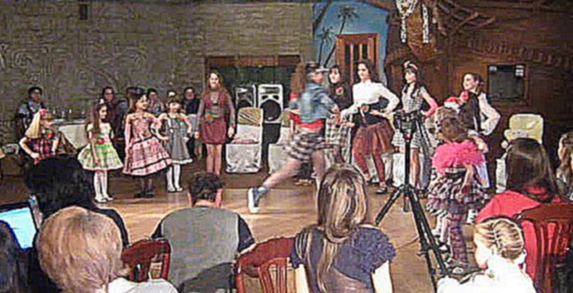Подборка Танец школьниц. Талант-шоу Бастет 2011.