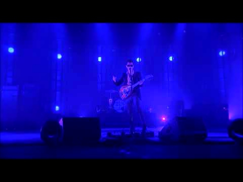 Подборка Arctic Monkeys - Do I Wanna Know - Live @ iTunes Festival 2013 - HD