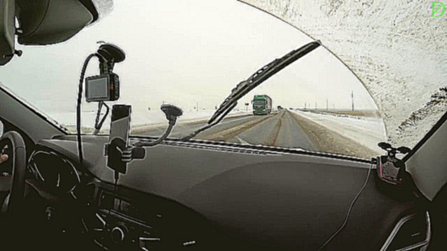 Подборка Lada Vesta - холодный пуск, обгоны на трассе и прочее (4к, UHD)