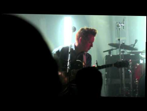 Подборка Wake Up (HD) - Two Door Cinema Club [Live at Esplanade Concert Hall 2013]