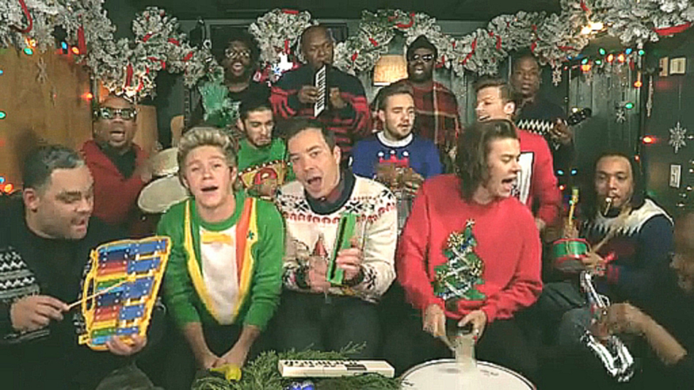 Подборка One Direction & The Roots - Santa Claus Is Coming To Town