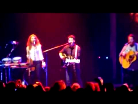 Подборка Tonight/We Are Young - Jonas Brothers LIVE at Pantages